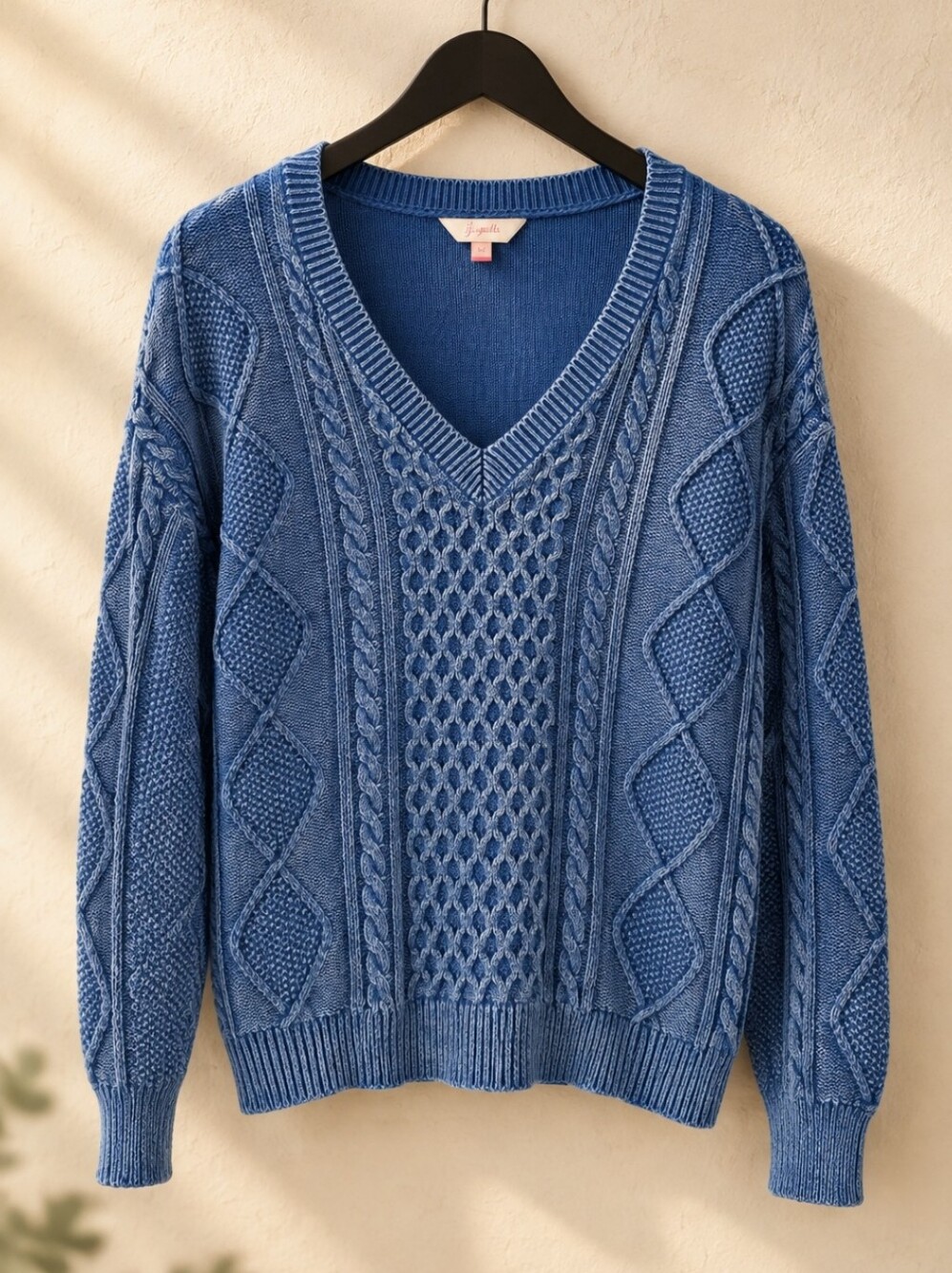 No Boundaries Blue Cable Knit V-Neck Sweater Two Tone Blue Women's Size Large